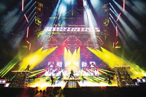 Trans siberian orchestra setlist 2023 - Nov 20, 2022 ... The main story (1st half of the show) for this tour was “The Ghosts of Christmas Eve.” The best known songs are largely from “The Lost Christmas ...